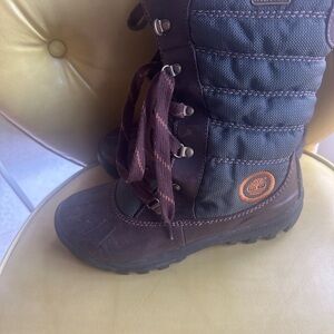 Women’s Timberland waterproof winter snow boots 7 M
